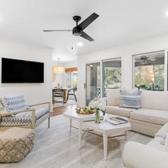 Lovely new rental in popular Turtle Cove