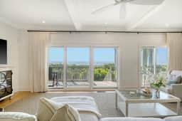 Oceanfront Renovated Mariners Watch