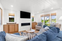 Waterfront! Renovated, river view, community pool and dock