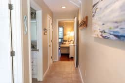 Beach access, central location, popular community on Kiawah