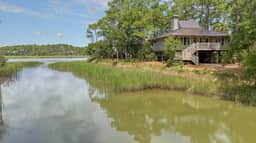 Popular location, river view, pool access