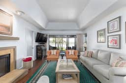 Riverfront, renovated Inlet Cove cottage