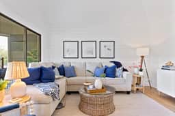 Luxury renovated and stocked villa close to tennis, beach, golf