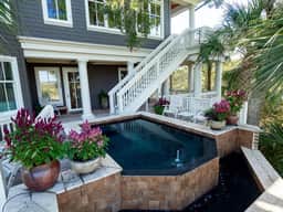 New to rental market, private dock, amazing view!