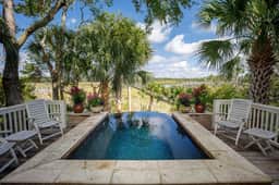 Private dock, amazing river views! - Image 2