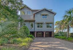 Spectacular river views from this charming home