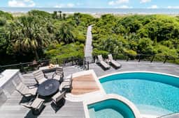 Luxury Oceanfront home, pool, hot tub
