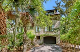New to Rental Market!  Stunning home in perfect, central location - Image 2