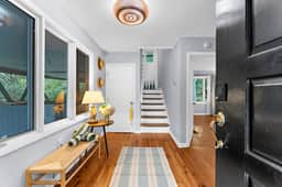 Easy beach access and coveted Seabrook amenities - Image 4