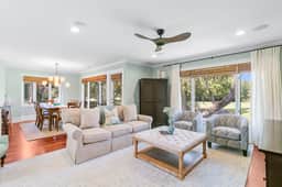Updated villa on golf course, 3 min to beach! - Image 4