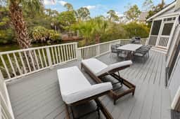 Gorgeous lagoon view, easy beach access, 2 masters - Image 4