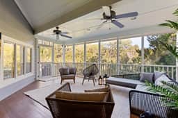 Gorgeous lagoon view, easy beach access, 2 masters - Image 5