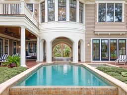 Enviable location, pool with breathtaking scenery at every turn. - Image 2