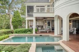 Enviable location, pool with breathtaking scenery at every turn. - Image 4