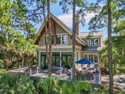 Rare Opportunity to Stay in HGTV Dream Home! - Image 3