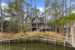 Stunning river view home in Marsh Cottage - Image 5
