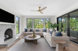 Brand new build in new Ocean Park area - Image 3
