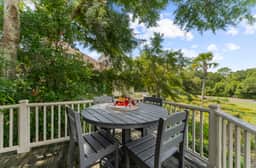 Easy beach access, amenity access - Image 2