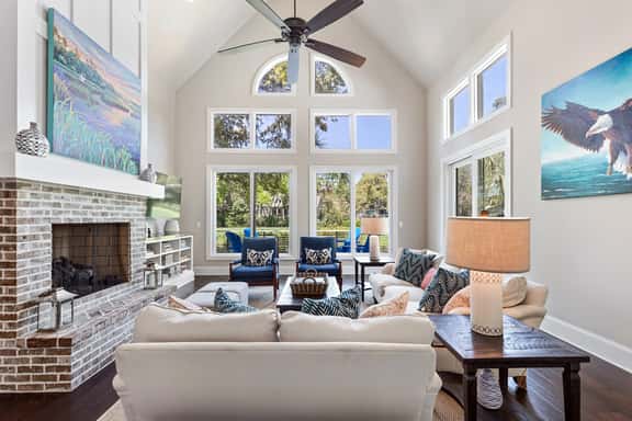 Stunning, spacious renovation in the heart of Kiawah - Image 1