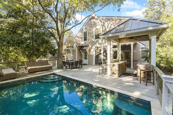 Spacious home with a pool in desirable community - Image 1