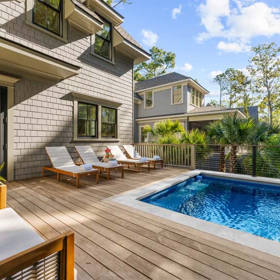 New Build with pool in central neighborhood - Image 1