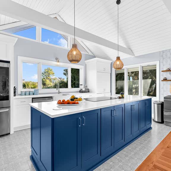 Easy beach access and coveted Seabrook amenities - Image 1