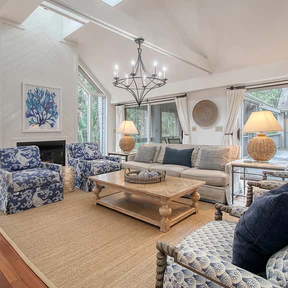 Walk in minutes to Kiawah's famous beach! - Image 1