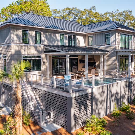 Stunning Coastal Gem in Vanderhorst with private pool - Image 1