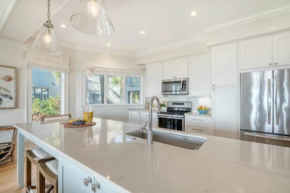 Oceanfront Renovated Mariners Watch
