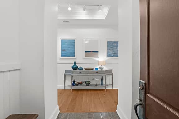 Penthouse in popular, centrally located new construction neighborhood