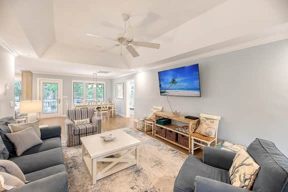 Popular location, river view, pool access