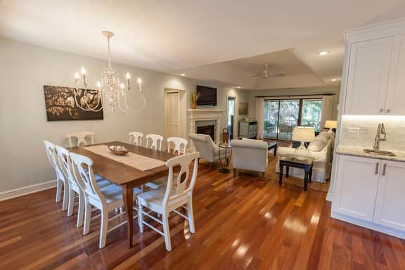 Perfect cottage in popular Inlet Cove! - Image 5