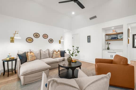 Stunning remodeled Turtle Cove