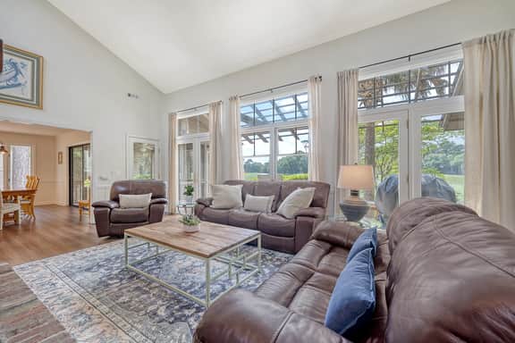 Fabulous Golf and Lagoon Views - Image 4