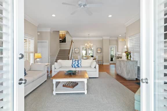 Popular location in Atlantic Beach, community pool - Image 4