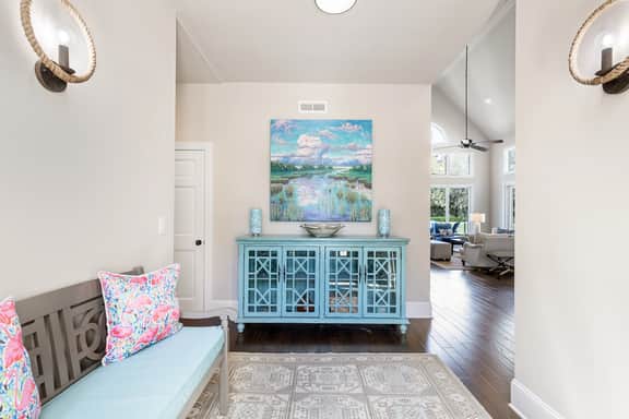 Stunning, spacious renovation in the heart of Kiawah - Image 4