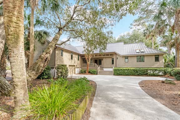 Stunning view in great Vanderhorst area location - Image 2