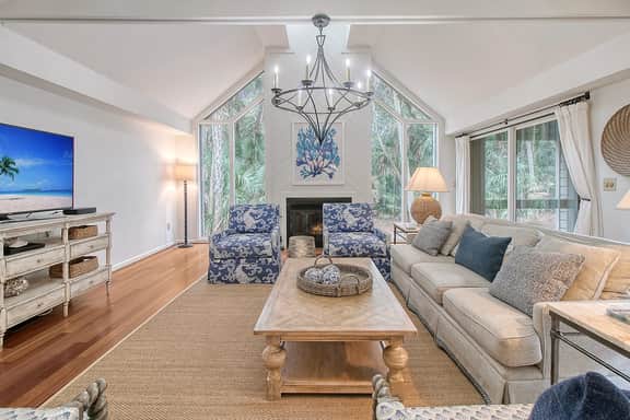 Walk in minutes to Kiawah's famous beach! - Image 5