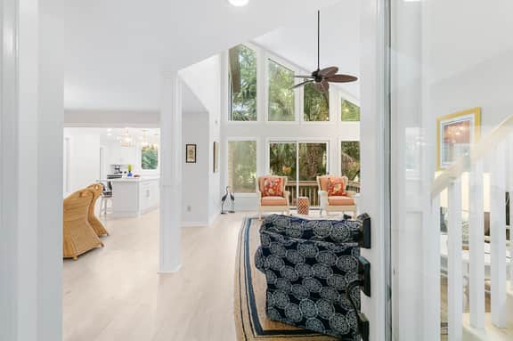 Golf course views, easy beach walk! - Image 4