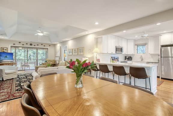 Community pool, dock, river views! - Image 3