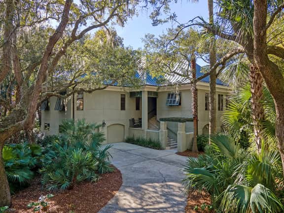 Stunning spacious property in popular area! - Image 4