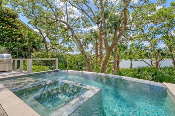 Immaculate new Rhett's Bluff property - Image 2