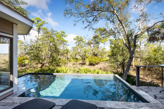 Sunset Marsh Estate/8BR/Horizon pool/Renovated Gourmet kitchen/sleeps 18 - Image 2