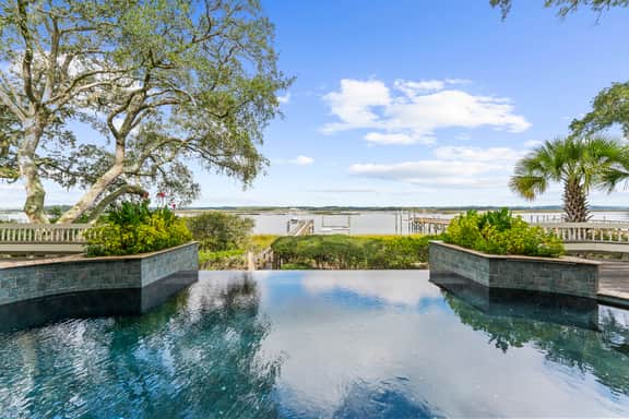 Rhetts Bluff Stunner!  Private dock and pool/spa - Image 4