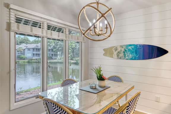 Renovated Tennis Villa, lagoon views - Image 3
