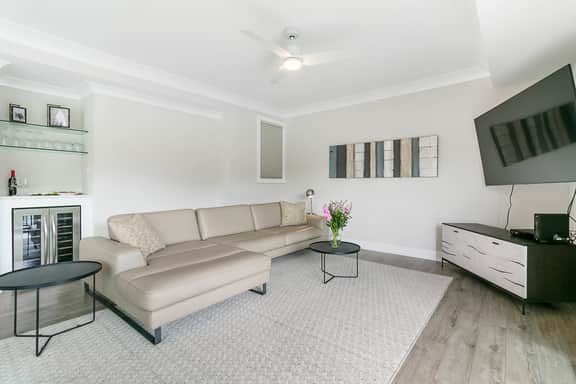 Views and location, great villa in Turtle Point - Image 4