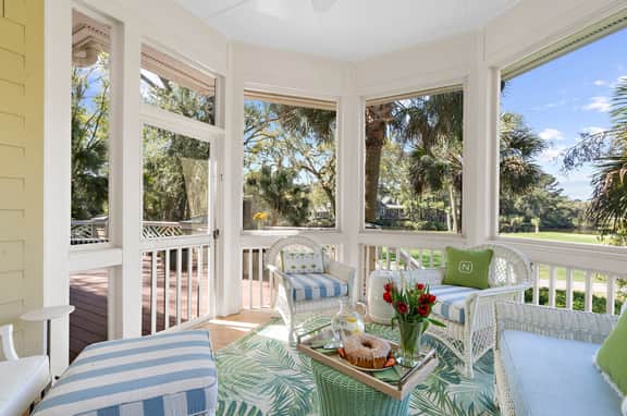 Incredible porches and easy beach access - Image 3