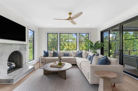 Brand new build in new Ocean Park area - Image 3