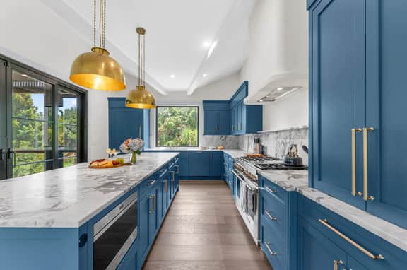 Brand new build in new Ocean Park area - Image 4