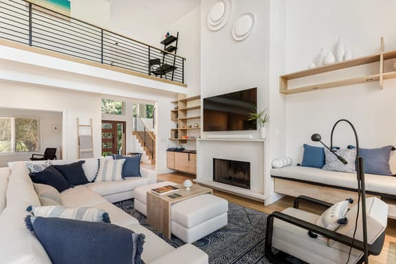 New Listing! Crown Jewel Luxury Home, private pool, golf view, 5 min to beach